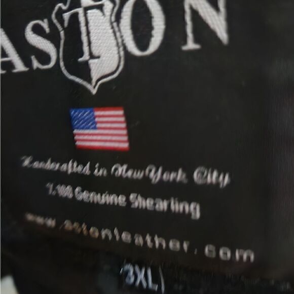 Aston Miles Shearling Men's Coat - Picture 13 of 15